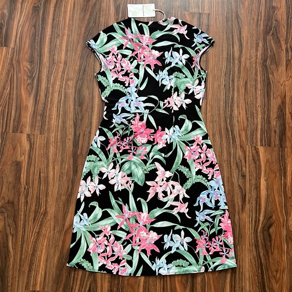 Tommy Bahama Clara Orchid Isle Faux Wrap Dress - Picture 10 of 12